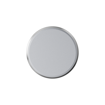 After intensive research and countless tests on knives made of steels of all degrees of hardness, we found that a unique mirror-like sharpness can be achieved with a wide range of knives, whether they are made from classic European kitchen knife steel or high-quality Damascus and carbon steel.